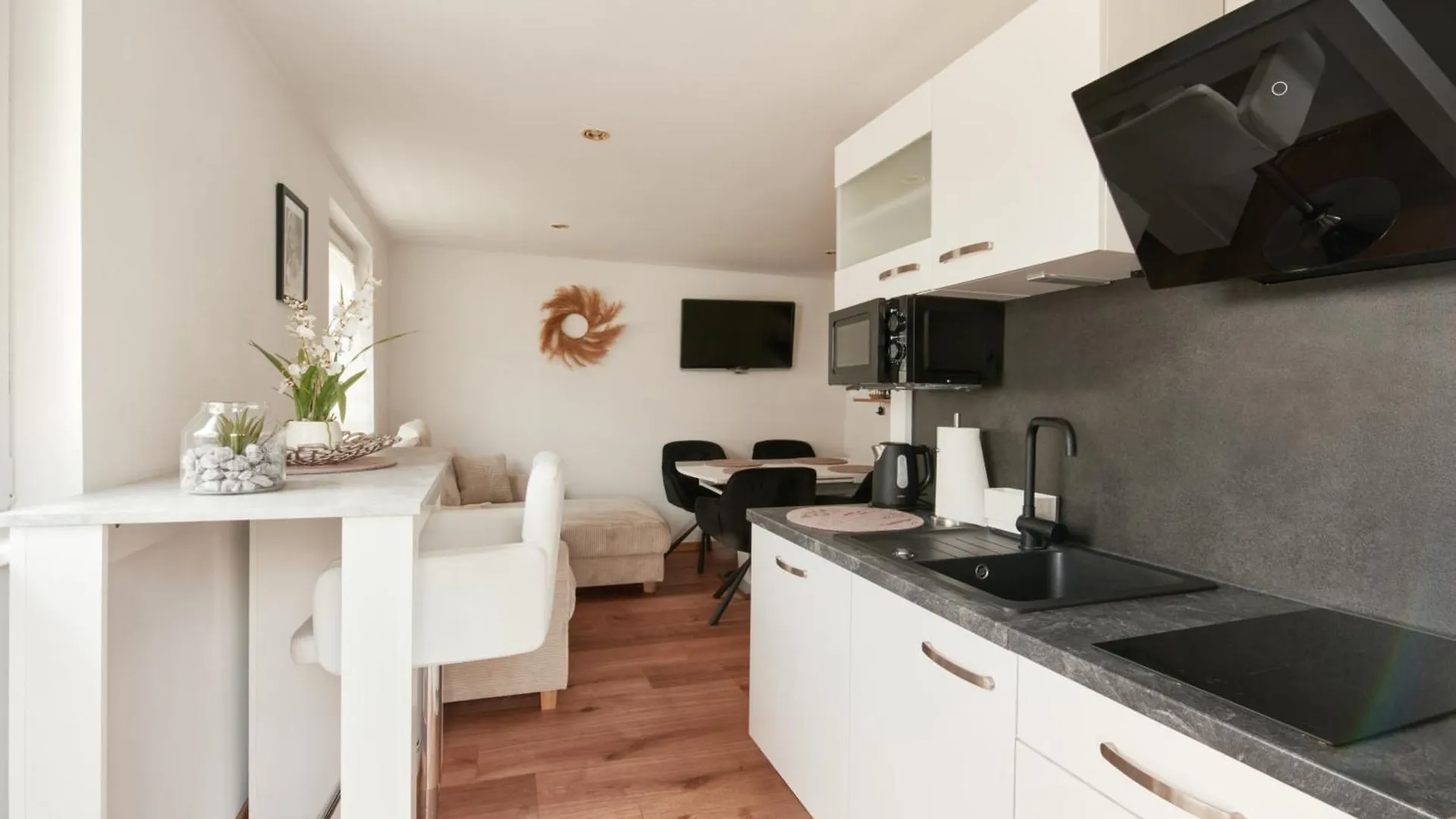 Luxurious 3Bd Villa In Prime Location Of Viena